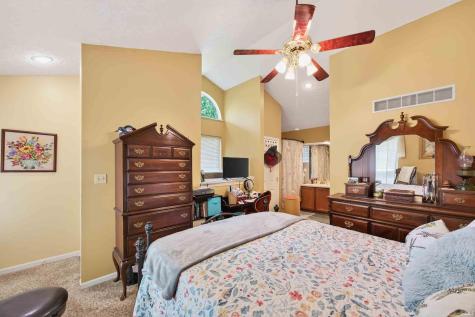 1894 E Bay Pointe Drive Bloomington IN 47401