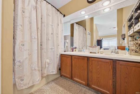 1894 E Bay Pointe Drive Bloomington IN 47401