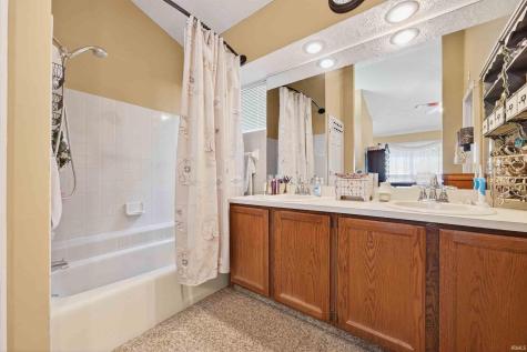 1894 E Bay Pointe Drive Bloomington IN 47401