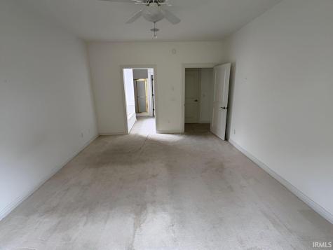 4321 Foxknoll Cove Fort Wayne IN 46835