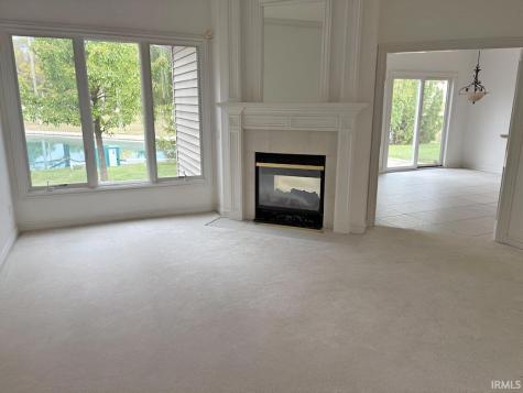 4321 Foxknoll Cove Fort Wayne IN 46835