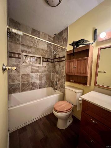 9531 S Harbour Pointe Drive Bloomington IN 47401