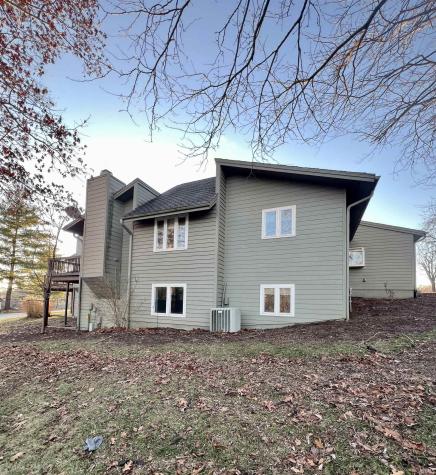 9531 S Harbour Pointe Drive Bloomington IN 47401