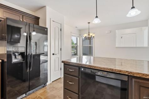 457 Kings Crossing Huntington IN 46750