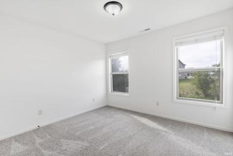 457 Kings Crossing Huntington IN 46750