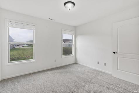457 Kings Crossing Huntington IN 46750