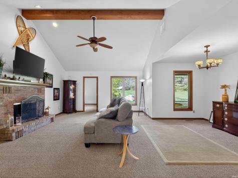 6518 E Canal Pointe Lane Fort Wayne IN 46804