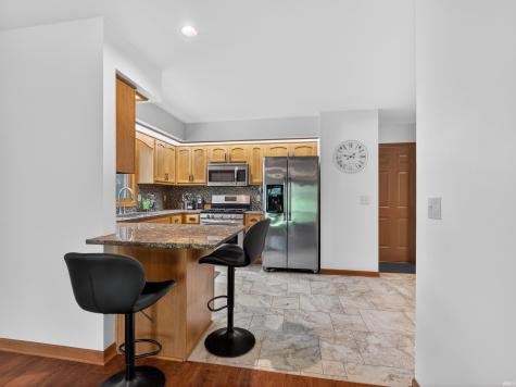 6518 E Canal Pointe Lane Fort Wayne IN 46804