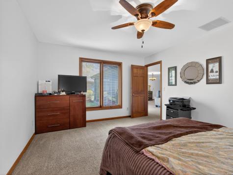 6518 E Canal Pointe Lane Fort Wayne IN 46804