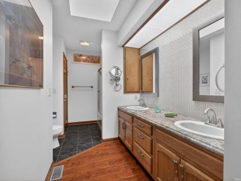 6518 E Canal Pointe Lane Fort Wayne IN 46804