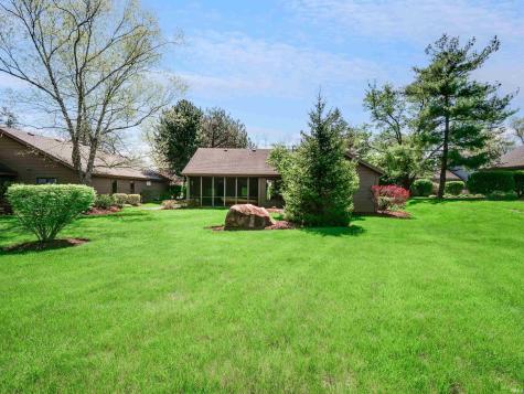 6518 E Canal Pointe Lane Fort Wayne IN 46804