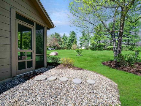 6518 E Canal Pointe Lane Fort Wayne IN 46804