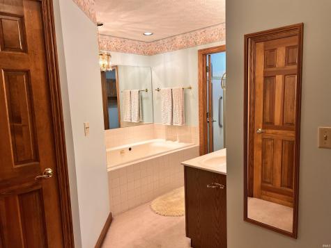 905 Salem Place Lafayette IN 47904