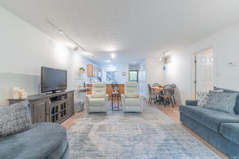 1847 E Eagle Bay Drive Bloomington IN 47401