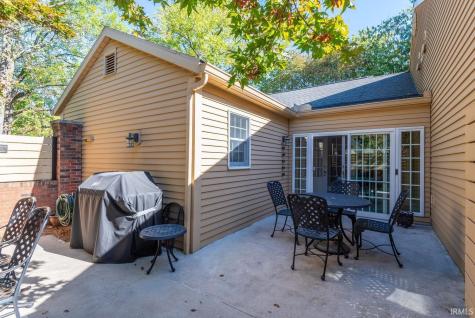 2633 E Windemere Woods Drive Bloomington IN 47401