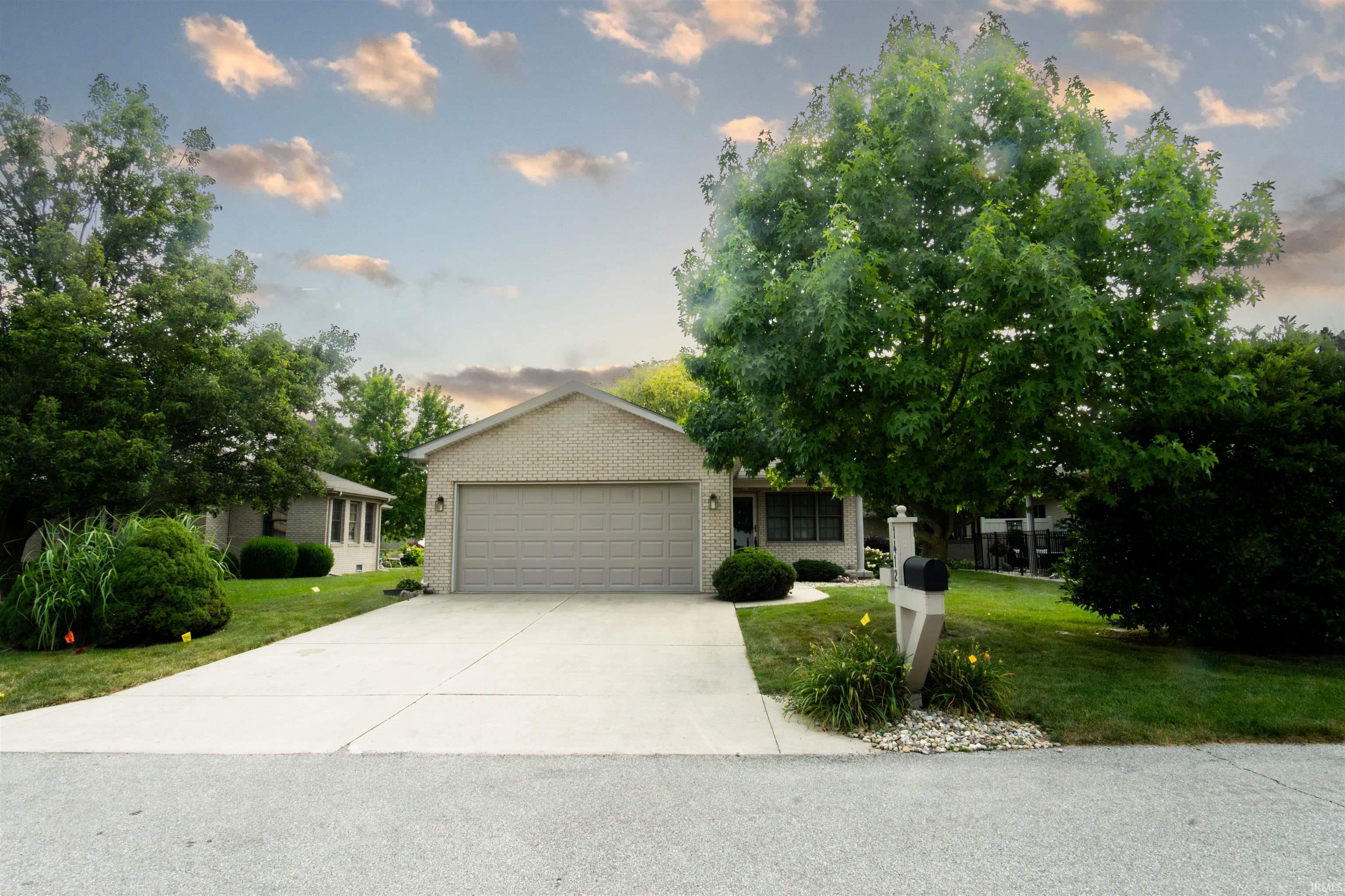 1412 Hutchins Drive Kokomo IN 46901