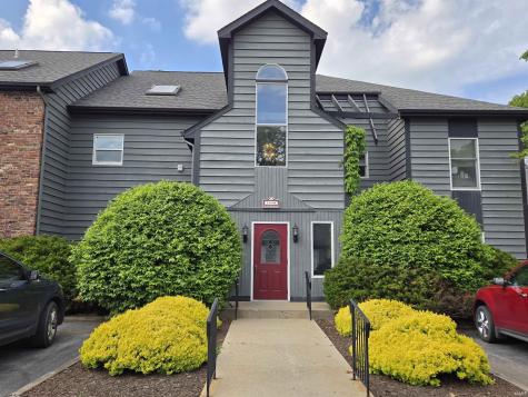 1300 Winding Ridge Lane Valparaiso IN 46383