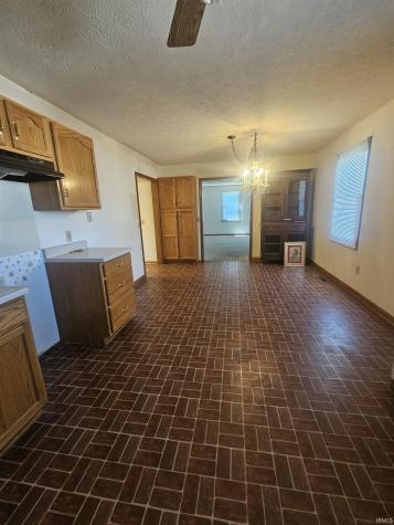 302 E Lewis Lane Spencer IN 47460