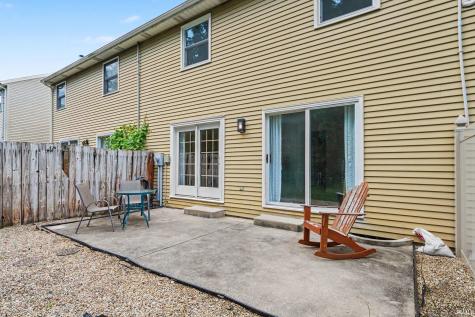 1011 Wheatstone Drive Mishawaka IN 46544