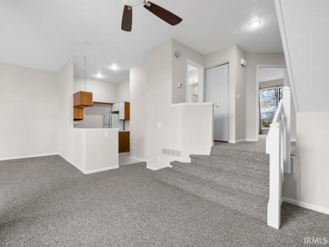 9732 S Bay Pointe Lane Bloomington IN 47401