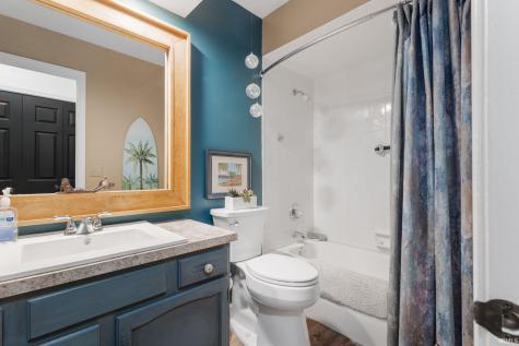 18369 Crownhill Drive South Bend IN 46637