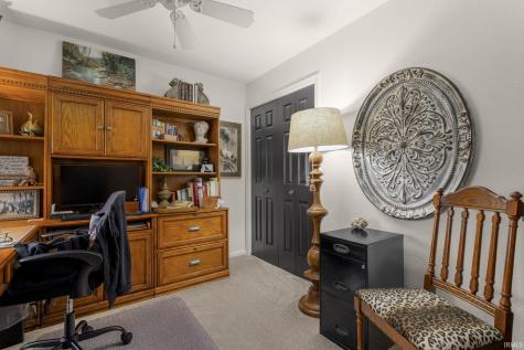 18369 Crownhill Drive South Bend IN 46637