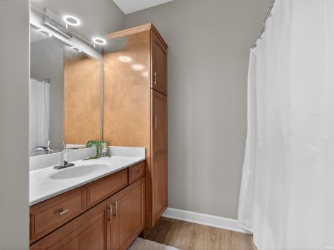 8732 E Smith Drive Syracuse IN 46567