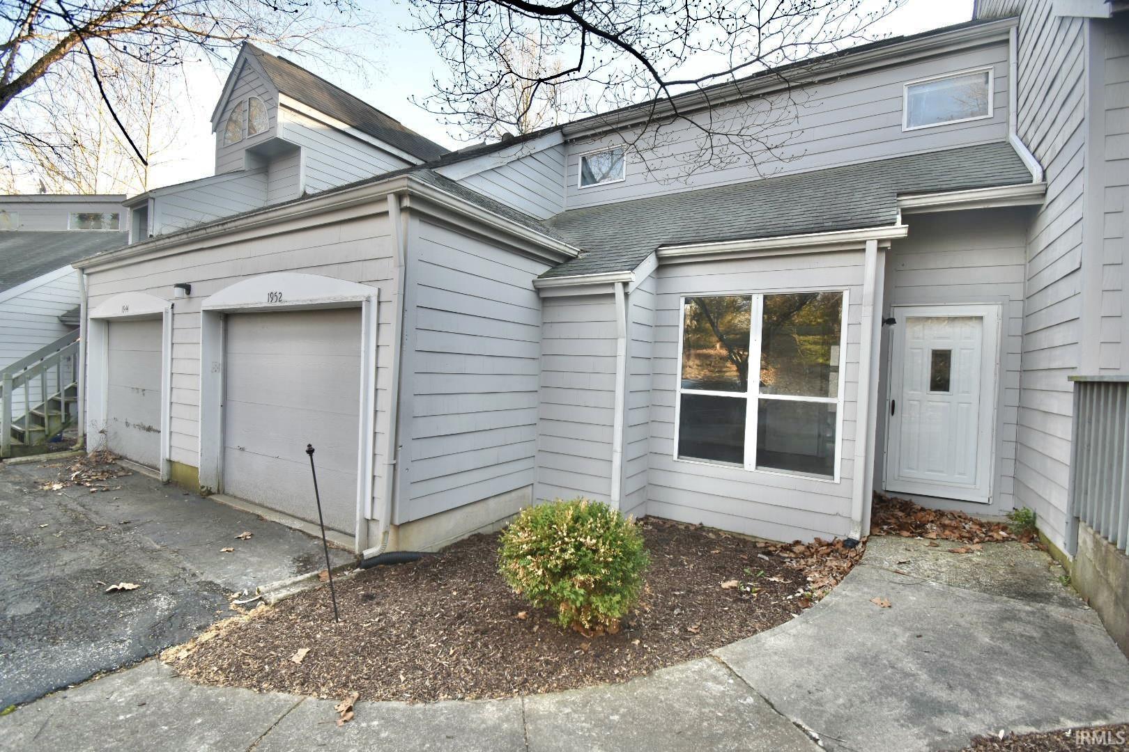 1952 E Bay Pointe Drive Bloomington IN 47401