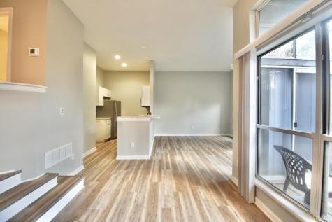 1952 E Bay Pointe Drive Bloomington IN 47401