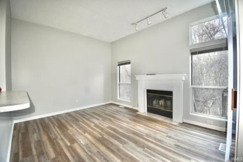 1952 E Bay Pointe Drive Bloomington IN 47401