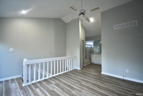 1952 E Bay Pointe Drive Bloomington IN 47401