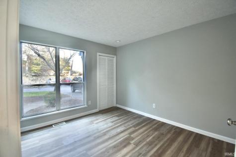 1952 E Bay Pointe Drive Bloomington IN 47401
