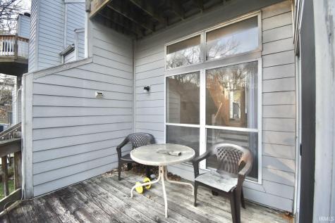 1952 E Bay Pointe Drive Bloomington IN 47401