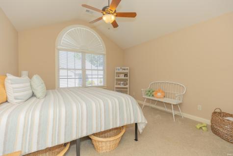 8127 Wolf Creek Court Evansville IN 47712