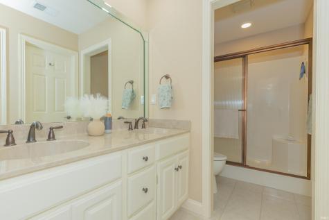 8127 Wolf Creek Court Evansville IN 47712