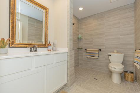 8127 Wolf Creek Court Evansville IN 47712