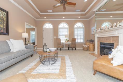 8127 Wolf Creek Court Evansville IN 47712