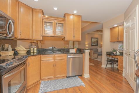 8127 Wolf Creek Court Evansville IN 47712