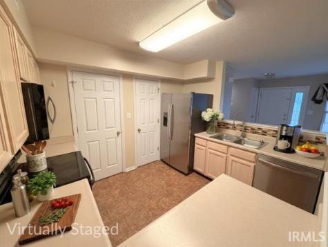 5447 Kelvington Lane Indianapolis IN 46254