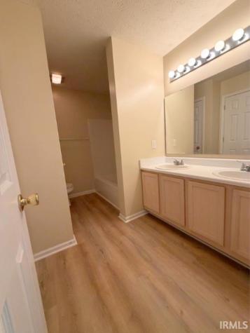 5447 Kelvington Lane Indianapolis IN 46254