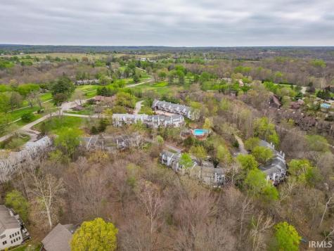2060 E Waters Edge Drive Bloomington IN 47401
