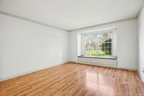 1309 E Erskine Manor Hill Drive South Bend IN 46614