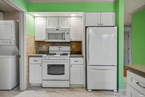 1309 E Erskine Manor Hill Drive South Bend IN 46614