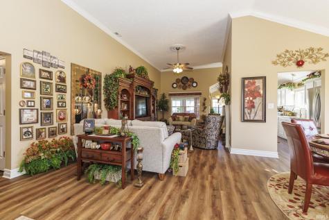 5101 N Preakness Court Muncie IN 47304
