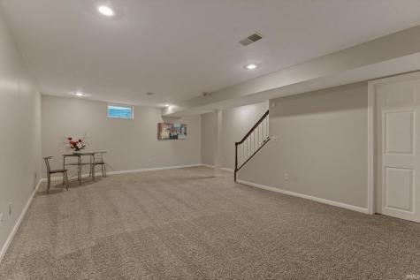 6125 Lansdown Court South Bend IN 46614