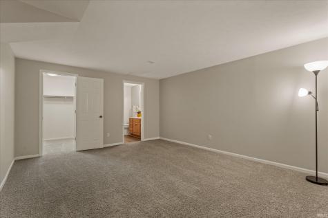 6125 Lansdown Court South Bend IN 46614