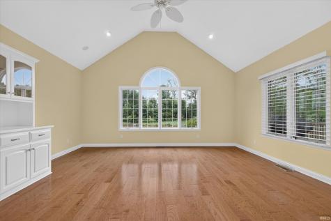 5102 W Stonebridge Drive Muncie IN 47304