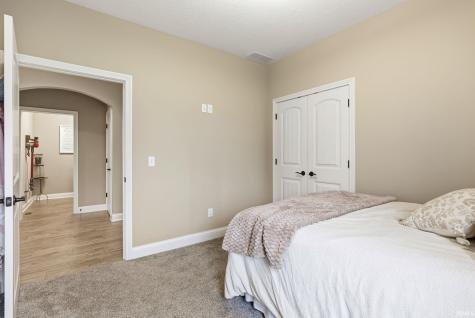 844 Songbird Court Fort Wayne IN 46825