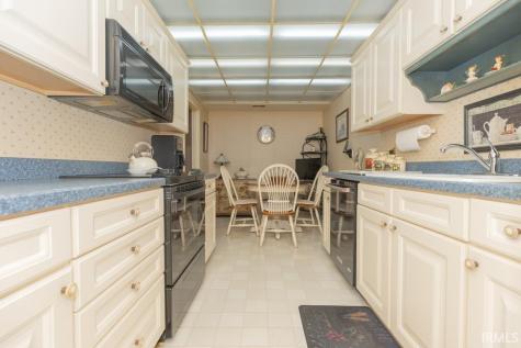 600 S Cullen #207 Avenue Evansville IN 47715