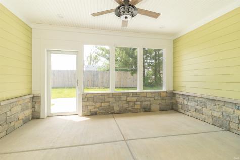 307 Blue River Drive Knightstown IN 46148